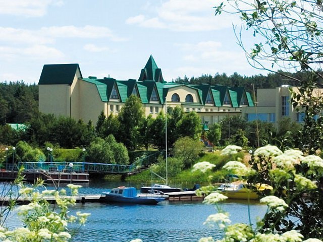 Загородный отель "Emmaus Volga Club"
